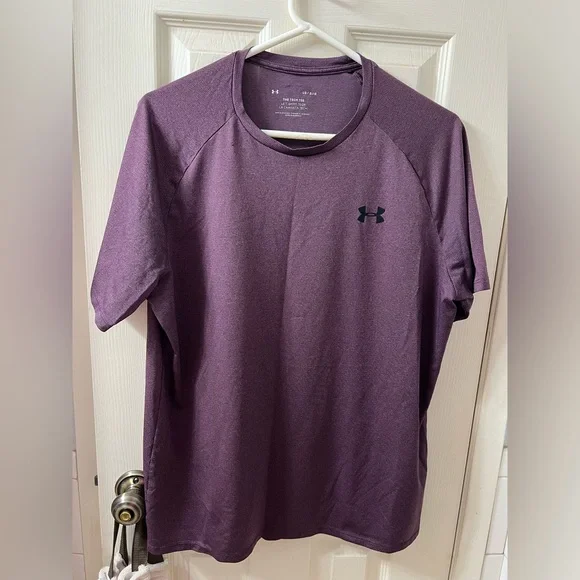 Under Armour Men's 2 shirt
Bundle (Red + Purple) | Size Large - Picture 6 of 9